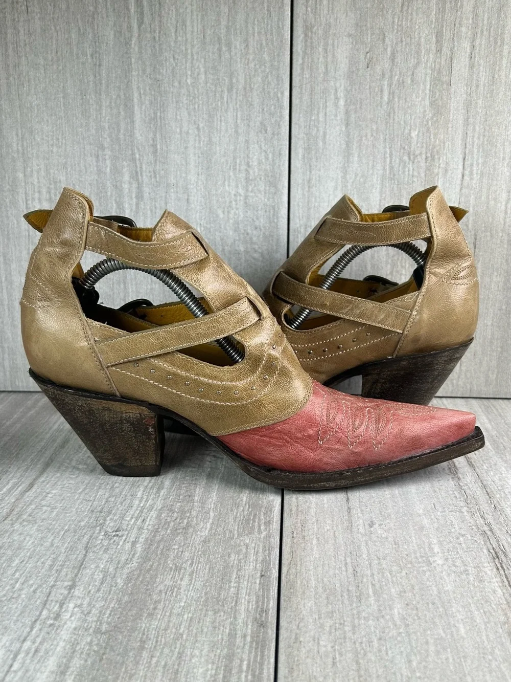 Old Gringo Joy Taupe Western Buckle Strap Ankle Heeled Booties Women’s Size 7 B